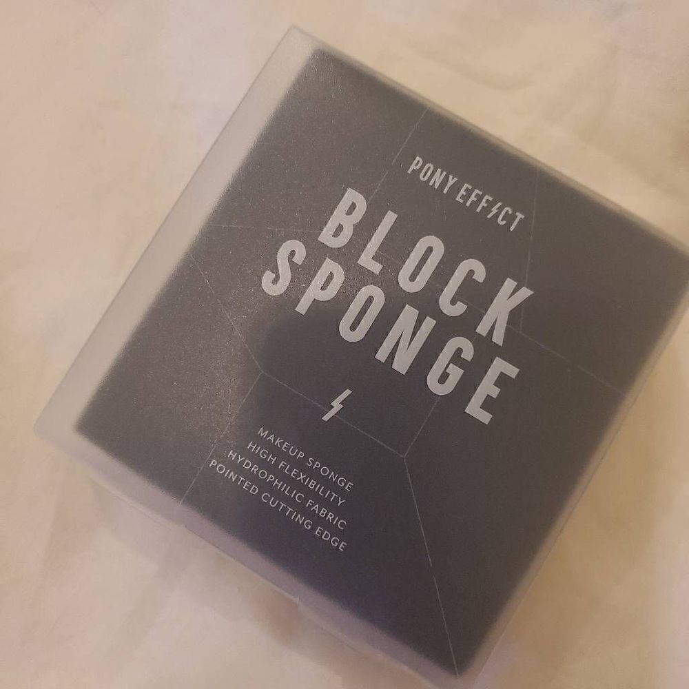NEW Pony Effect Block Sponge Makeup Sponge - Picture 3 of 3